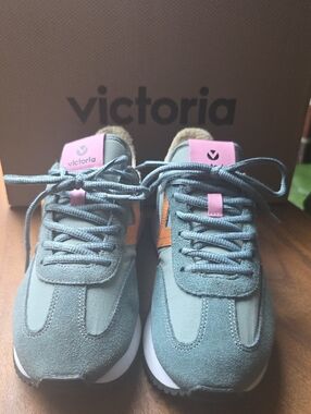 Victoria Cosmos Women's Nylon and Suede Sneakers, Sz 37/7
